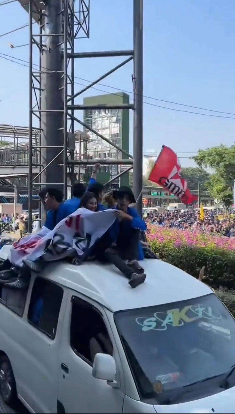 Saat Harga Hidup Kian Menekan, Mahasiswa Trisakti Bawa Suara Kelas Menengah yang Terdesak