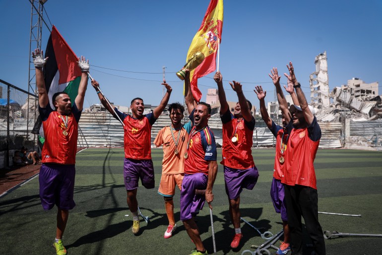 Di Tengah Reruntuhan, Palestina Rayakan Gelar Juara Dunia Spanyol